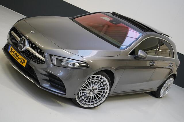 Mercedes-Benz A-KLASSE 250 e AMG Line | Panoramadak | Sportstoelen | Navigatie | Sfeerverlichting