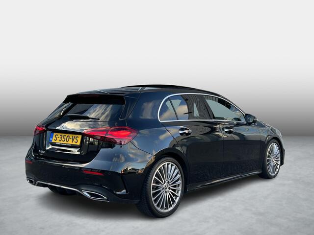 Mercedes-Benz A-KLASSE 180 AMG Line | Panoramadak | Cruise Control | Stoelverwarming