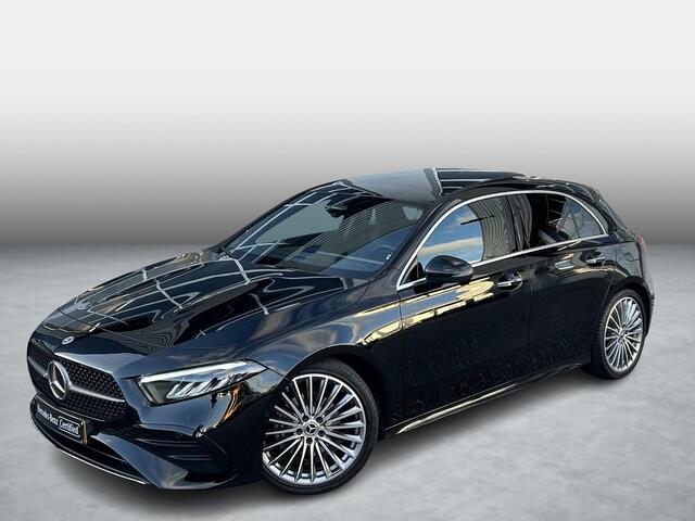 Mercedes-Benz A-KLASSE 180 AMG Line | Panoramadak | Cruise Control | Stoelverwarming