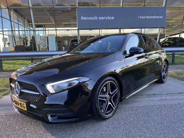 Mercedes-Benz A-KLASSE 200 Business Solution AMG! / Pano / Automaat / Sfeerverlichting / Stoelverw. / PDC V+A / 18'' LMV /