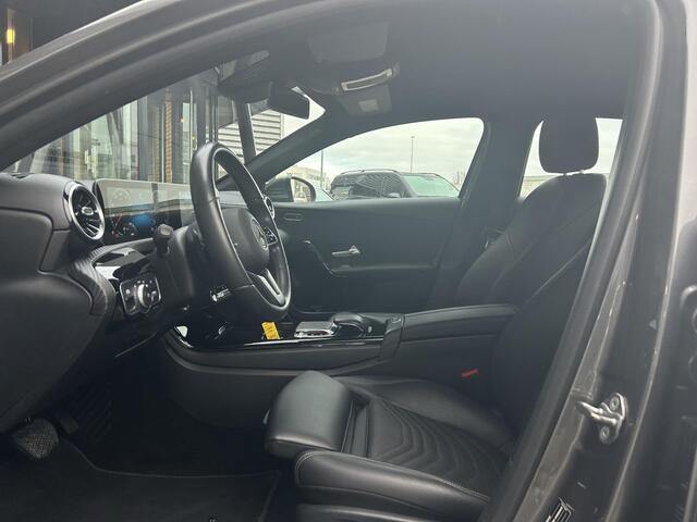 Mercedes-Benz A-KLASSE 200 Advantage | Stoelverwarming | Cruise Control | Navigatie | Apple Carplay | LED Koplampen