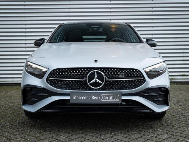 Mercedes-Benz A-KLASSE Hatchback 250 e Business Solution AMG Panorama dak