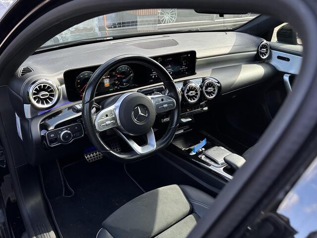 Mercedes-Benz A-KLASSE 250 e Business Solution AMG Limited Panoramadak Ambient Widescreen AMG Cruise Camera