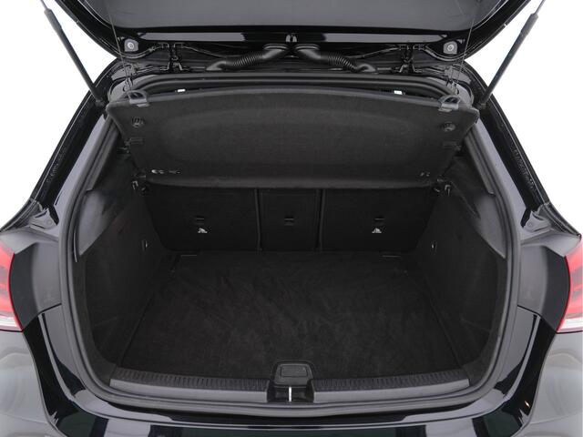 Mercedes-Benz A-KLASSE 160 Business Solution (INCL-BTW) *LEATHER- FABRIC | FULL-LED | WIDE-SCREEN-COCKPIT | CAMERA | NAVI-FULLMAP | HEATED-COMFORTSEATS | ECC | PRIVACY-GLASS | PDC | KEYLESS | CRUISE | CARBON-INLAY | 16''ALU*