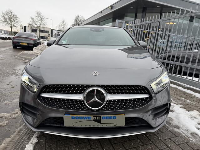 Mercedes-Benz A-KLASSE 180 Business Solution AMG, Aut Pano/dak, sfeerverlichting, Soundsysteem HiFi, trekhaak, etc
