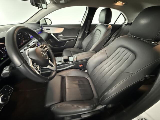 Mercedes-Benz A-KLASSE 250 e Luxury Line | Stoel verwarmd | Navigatie |