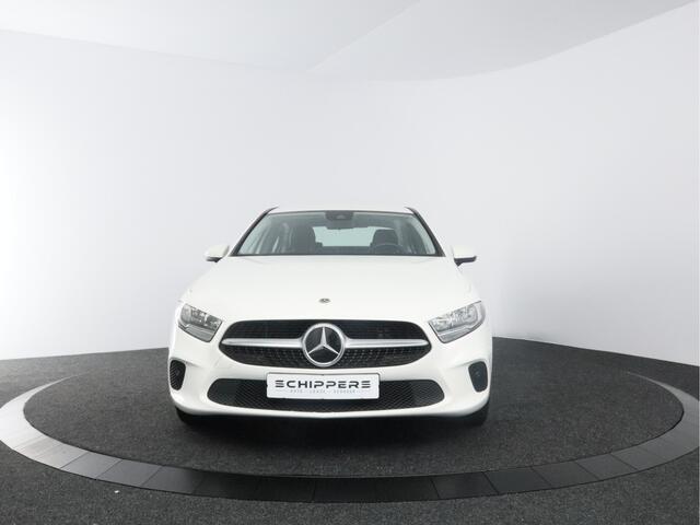 Mercedes-Benz A-KLASSE 250 e Luxury Line | Stoel verwarmd | Navigatie |