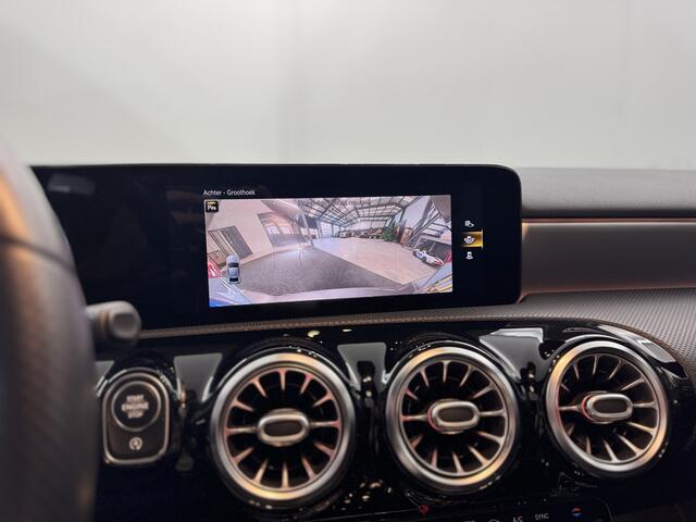Mercedes-Benz A-KLASSE 200 Business AMG / Pano / Memory / Camera / Stoelverwarming