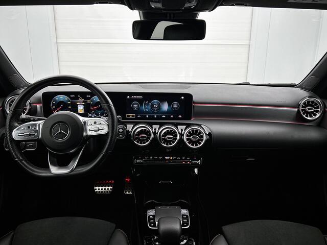 Mercedes-Benz A-KLASSE 220 Launch Edition Premium