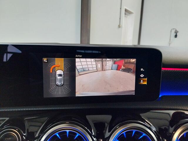 Mercedes-Benz A-KLASSE 200 AUTOMAAT PANO DAK WIDESCREEN CAMERA HALF LEER PARK ASSIST LED NAVI CRUISE ECC