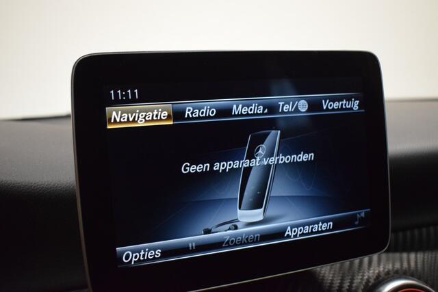 Mercedes-Benz A-KLASSE 180 BNS Solution AMG AUT7 68000 km/ Trekhaak 1200kg/ Flippers/ Camera/ Stoelverw./ Navi