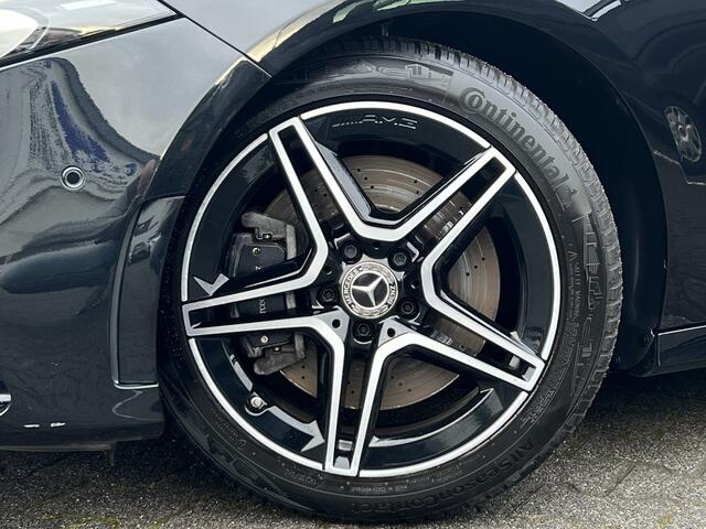 Mercedes-Benz A-KLASSE 250 AMG-Line | Pano | LED Matrix | Night Pakket | Camera