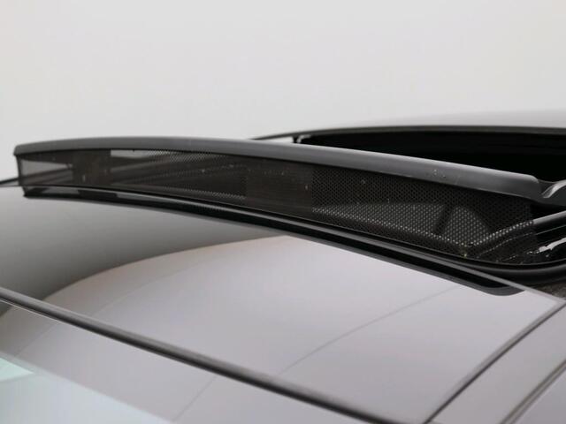 Mercedes-Benz A-KLASSE 250 e Star Edition AMG Line