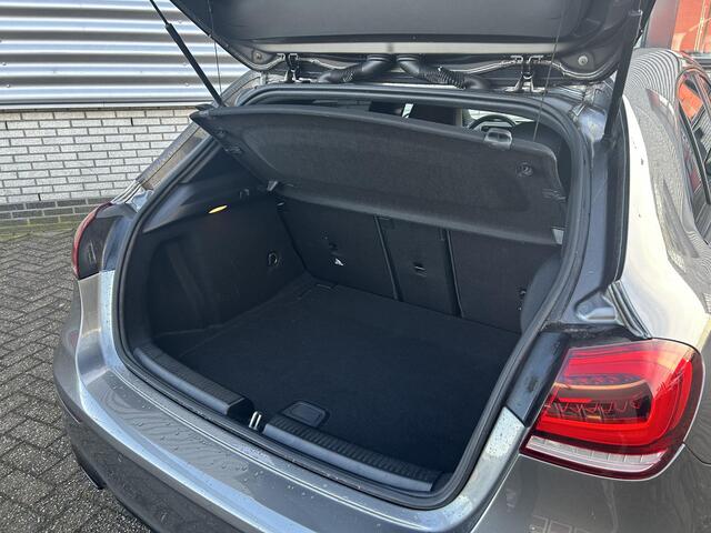 Mercedes-Benz A-KLASSE 200 | Stoelverwarming | Sfeerverlichting | Cruise Control