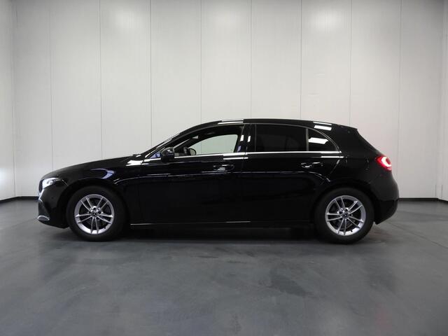 Mercedes-Benz A-KLASSE A200 Aut. Business Solution Plus Upgrade NAVI/CAMERA/LED/16"LMV!