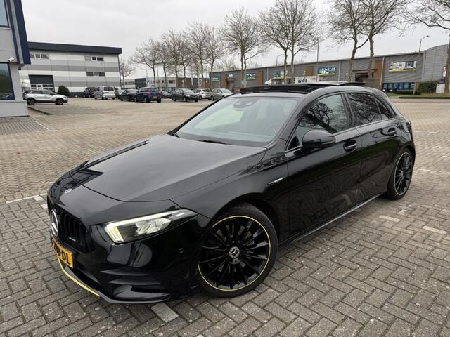 Mercedes-Benz A-KLASSE 250 Premium Plus EDITION 1 AMG Panorama