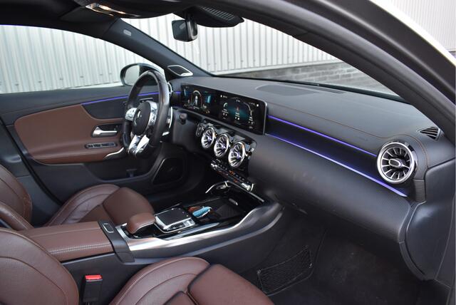Mercedes-Benz A-KLASSE AMG 35 4MATIC Edition 1 Panorama, Schaalstoelen, Burmester, Memory, Sfeer, 360* camera,