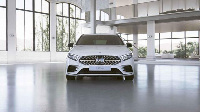 Mercedes-Benz A-KLASSE 180 Business Solution AMG Night Upgrade | Widescreen | Night | Sfeerverlichting | Stoelverwarming |