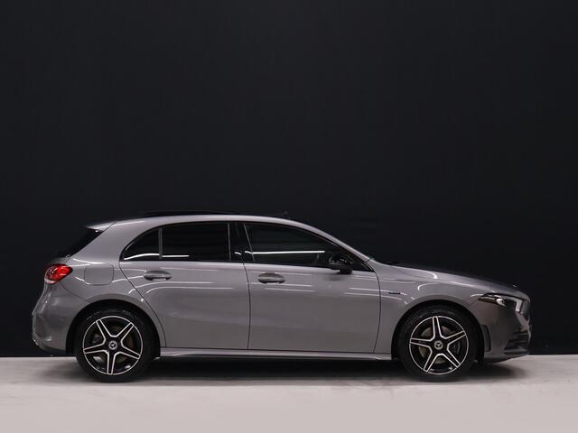 Mercedes-Benz A-KLASSE 250 e Business Solution AMG Limited [SCHUIFKANTELDAK, APPLE CARPLAY, DIGITAL DASH, CAMERA, CRUISE, HALF LEDER, STOELVERWARMING, FLIPPERS, CLIMATE CONTROL, SFEERVERLICHTING, NAVIGATIE, NIEUWSTAAT]