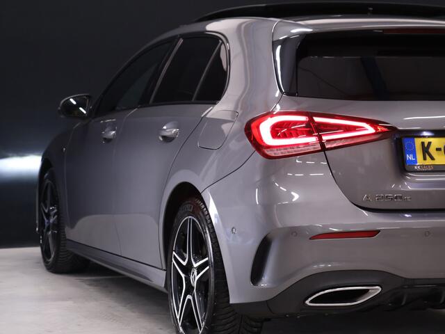 Mercedes-Benz A-KLASSE 250 e Business Solution AMG Limited [SCHUIFKANTELDAK, APPLE CARPLAY, DIGITAL DASH, CAMERA, CRUISE, HALF LEDER, STOELVERWARMING, FLIPPERS, CLIMATE CONTROL, SFEERVERLICHTING, NAVIGATIE, NIEUWSTAAT]