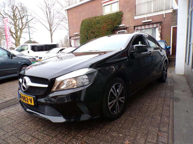 Mercedes-Benz A-KLASSE 160 Black Star TOP STAAT,GOED ONDERHOUDEN!
