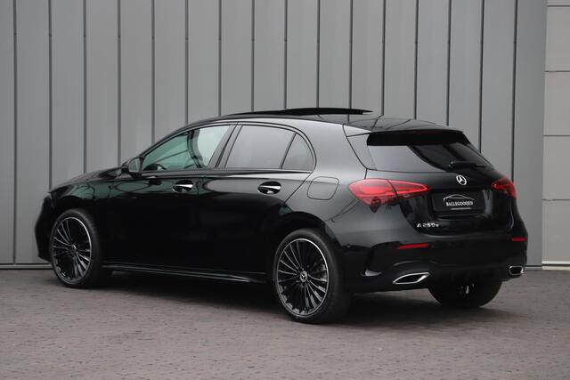 Mercedes-Benz A-KLASSE 250e AMG | 218PK | Pano | Keyless-go | Burmester | Memory | Sfeerverlichting | Multibeam | Widescreen | Acc | Stuurwielverw. | 2025.