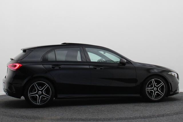 Mercedes-Benz A-KLASSE 180 Business Solution AMG Virtual Cockpit, Panoramadak, Apple Carplay, Camera, LED, 18''
