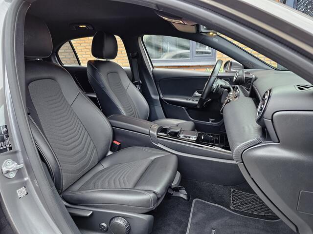 Mercedes-Benz A-KLASSE 180D AUT AMG-LINE SPORTLEDER NAVI CAMERA LMV PDC