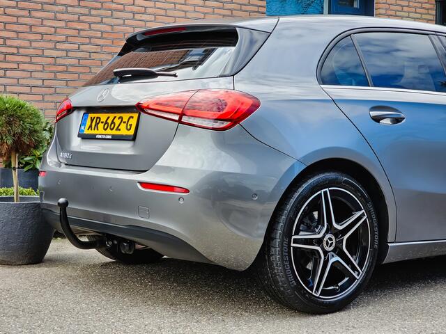 Mercedes-Benz A-KLASSE 180D AUT AMG-LINE SPORTLEDER NAVI CAMERA LMV PDC