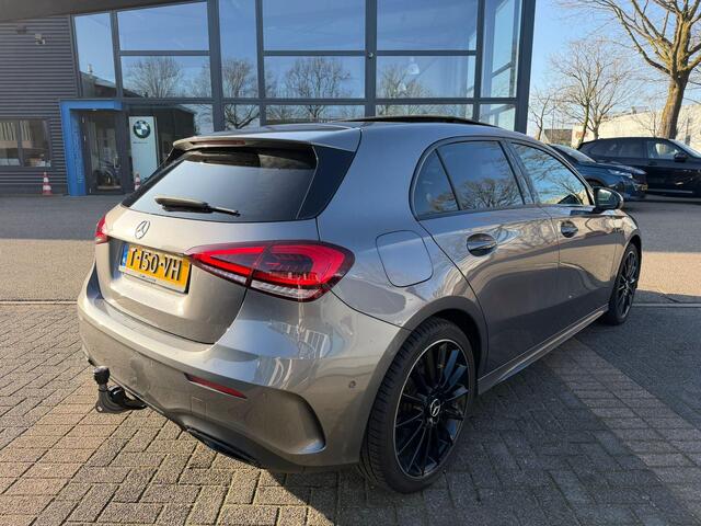 Mercedes-Benz A-KLASSE 250 e Business Solution AMG Limited BOMVOL! | PANO | BURMESTER| MEMORY STOELEN| ELEK. TREKHAAK| ADAP. CRUISE/ DISTRONIC | SFEERVERLICHTING | All season banden |