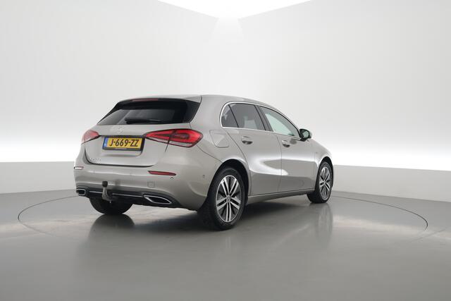 Mercedes-Benz A-KLASSE 250 e Business Solution Luxury Limited | Elek. Trekhaak | Leder | Stoelverw. | Navi | Camera | All Season | Cruise Control | 17''