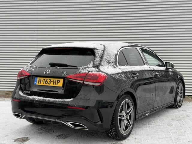 Mercedes-Benz A-KLASSE 180 Business Solution AMG | Nieuw Binnen | Widescreen | Camera | Stoelverwarming |