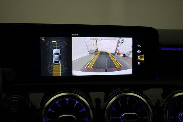 Mercedes-Benz A-KLASSE Sedan 180 Business Solution Luxury Automaat - Camera, Leer, Stoelverw. Afn. Trekhaak