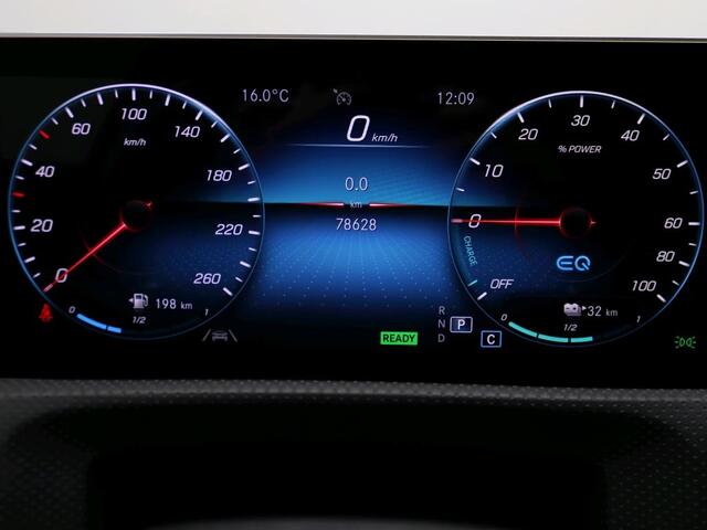 Mercedes-Benz A-KLASSE 250 e Business Solution AMG Limited AMG Line | Night Pakket | Panorama Schuif-Kanteldak | Sfeerverlichting. Inclusief 24 maanden Mercedes-Benz Certified garantie voor Europa.