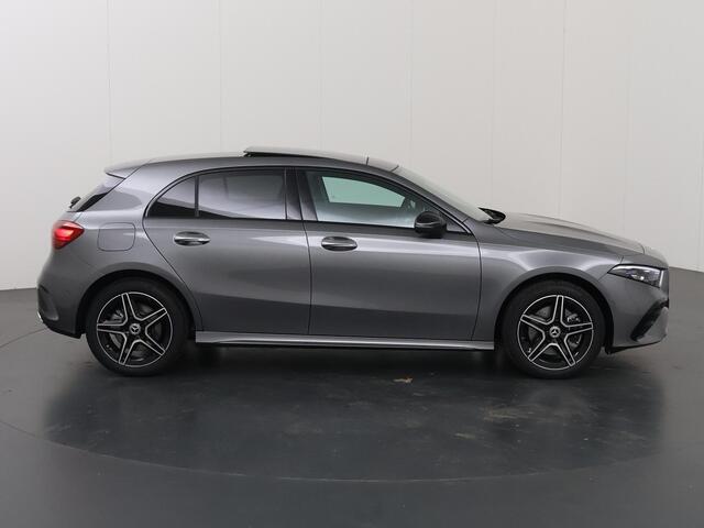 Mercedes-Benz A-KLASSE 250e Business Solution AMG | Panoramaschuifdak | Stoelverwarming | Achteruitrijcamera | MULTIBEAM LED |