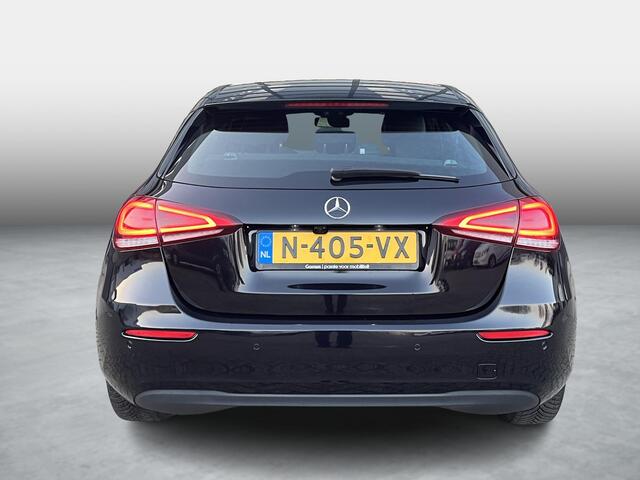 Mercedes-Benz A-KLASSE 180 Business Solution