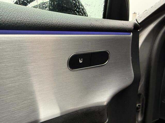 Mercedes-Benz A-KLASSE 180 AMG Line,LED,Widescreen,BLIS,Cam,Stoelverw,Lane Ass.,Carplay,Clima,Cruise