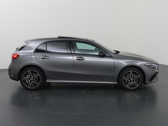 Mercedes-Benz A-KLASSE 250e Business Solution AMG | Panoramaschuifdak | Stoelverwarming | Achteruitrijcamera | MULTIBEAM LED |