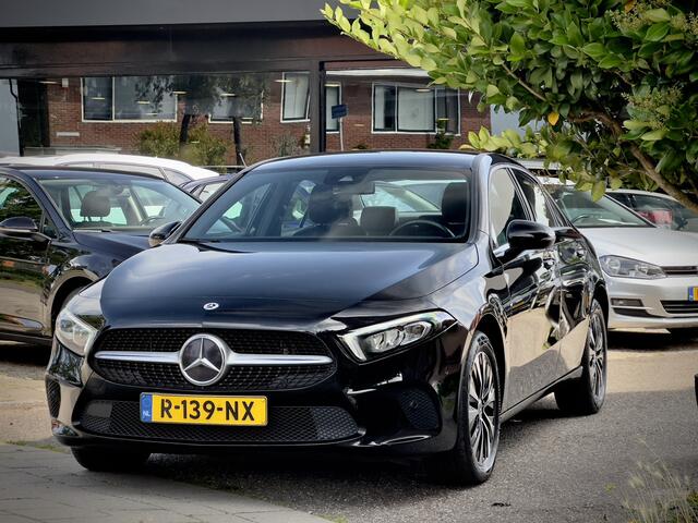 Mercedes-Benz A-KLASSE 250 e AUT8 LUXURY-LINE LEDER NAVI CAMERA VIRTUAL-DASH LED LMV PDC
