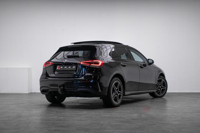 Mercedes-Benz A-KLASSE 250 e AMG Line |Pano|Ambient|Trekhaak|
