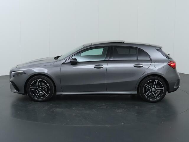 Mercedes-Benz A-KLASSE 250e Star Edition AMG Line | Panoramaschuifdak | Night | Stoelverwarming voor | Achteruitrijcamera | Interieur Bahia Bruin |