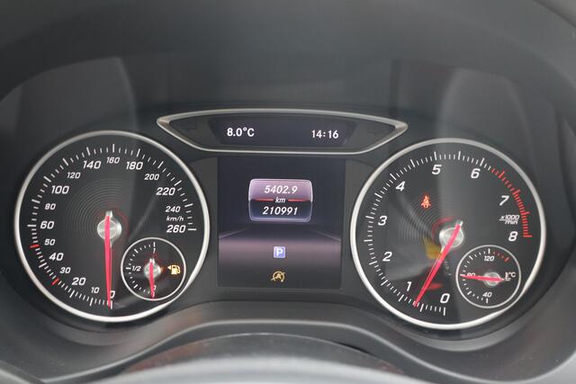 Mercedes-Benz A-KLASSE 180 Lease Edition Ambition - NL- Auto!! Led V+A I Cruise I Airco