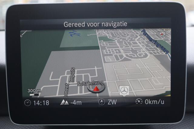 Mercedes-Benz A-KLASSE 180 Lease Edition Ambition - NL- Auto!! Led V+A I Cruise I Airco