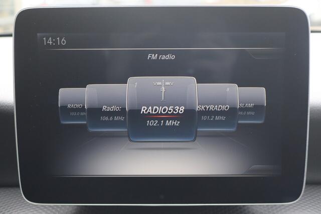 Mercedes-Benz A-KLASSE 180 Lease Edition Ambition - NL- Auto!! Led V+A I Cruise I Airco