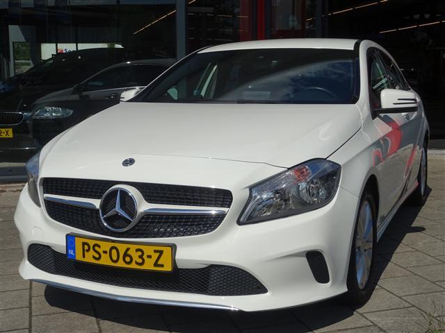 Mercedes-Benz A-KLASSE 180 Business Solution