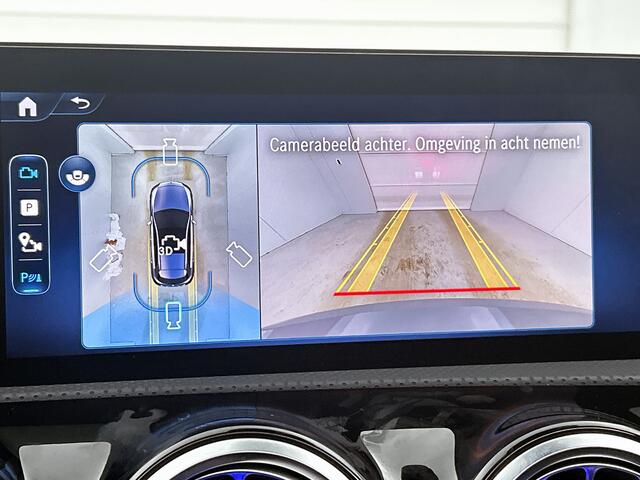 Mercedes-Benz A-KLASSE 180 Business Solution AMG | AMG Line Plus pakket | Smartphone-integratie | Head-up Display | Panoramaschuifdak | Augmented Reality navigatie | 360°-camera | Memorypakket | 19 inch AMG velgen |