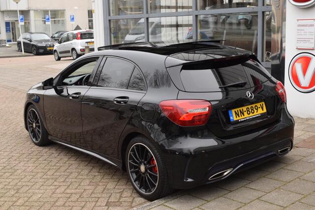 Mercedes-Benz A-KLASSE 180 AMG|Open dak|18"|Automaat|Carplay