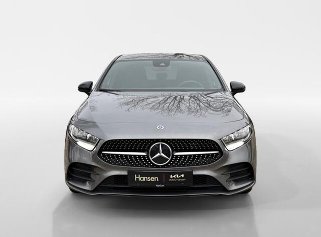 Mercedes-Benz A-KLASSE 250e AMG Line I Alcantara I Widescreen I Ambient Light | Apple Carplay/Android Auto | DAB | LED koplampen