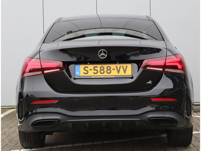 Mercedes-Benz A-KLASSE 250 e AMG-line | Sfeerverlichting | Navigatie | SOH 98,5%