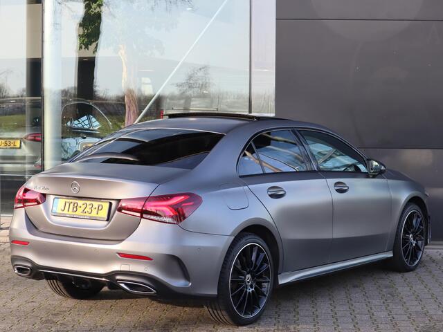 Mercedes-Benz A-KLASSE 250 e AMG Line